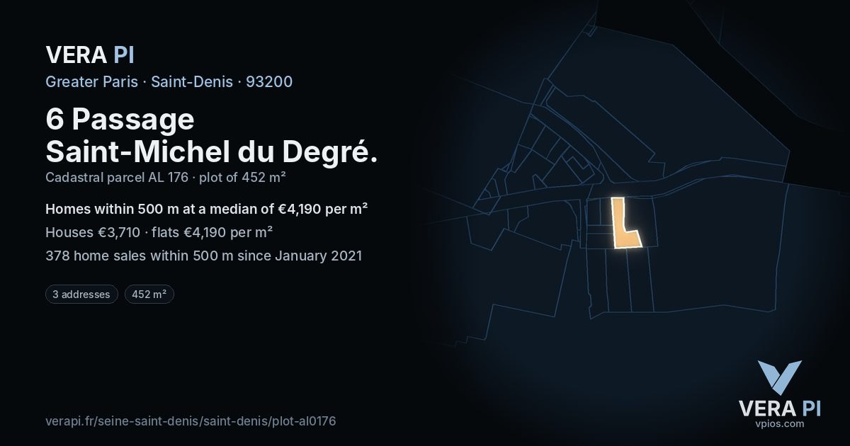 6 Passage Saint-Michel du Degré, Saint-Denis at night – the plot lit, the parcels around coloured by the prices near them