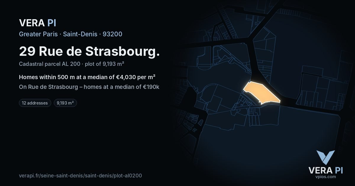 29 Rue de Strasbourg, Saint-Denis at night – the plot lit, the parcels around coloured by the prices near them