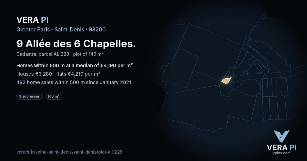 9 Allée des 6 Chapelles, Saint-Denis at night – the plot lit, the parcels around coloured by the prices near them