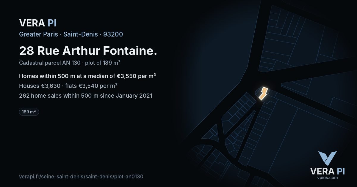 28 Rue Arthur Fontaine, Saint-Denis at night – the plot lit, the parcels around coloured by the prices near them