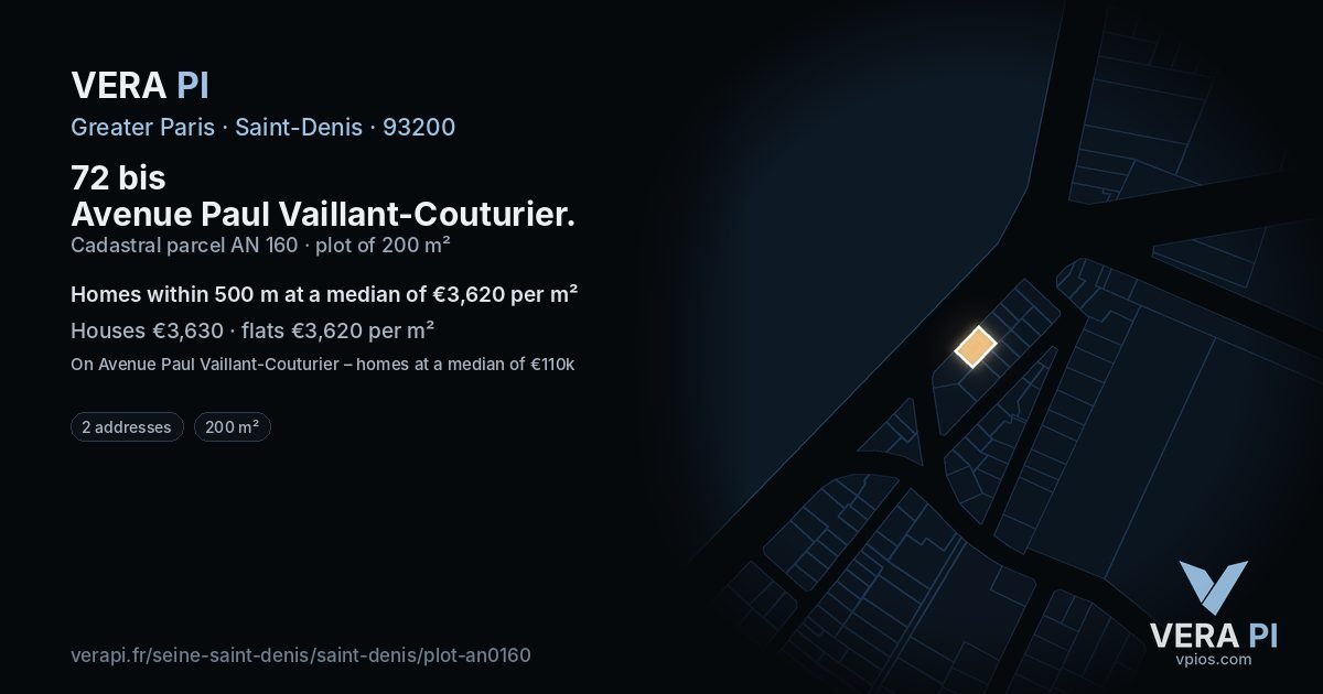 72 bis Avenue Paul Vaillant-Couturier, Saint-Denis at night – the plot lit, the parcels around coloured by the prices near them