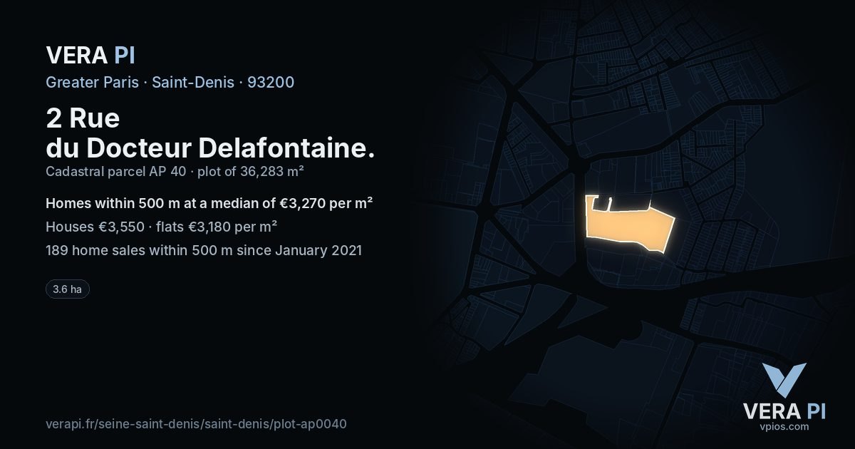 2 Rue du Docteur Delafontaine, Saint-Denis at night – the plot lit, the parcels around coloured by the prices near them