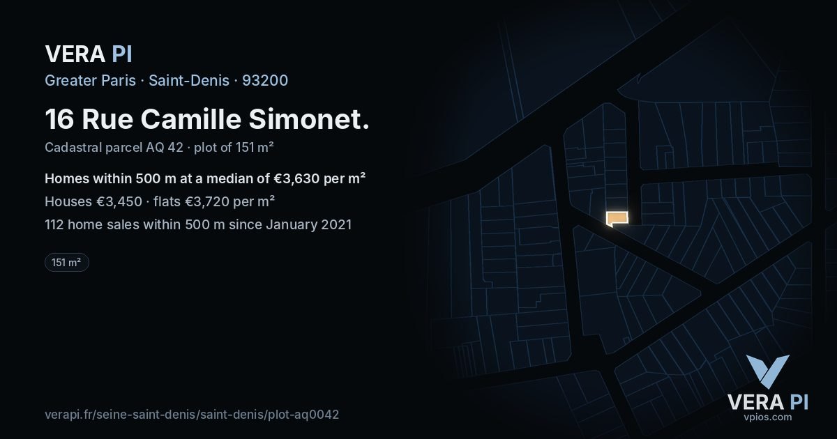 16 Rue Camille Simonet, Saint-Denis at night – the plot lit, the parcels around coloured by the prices near them