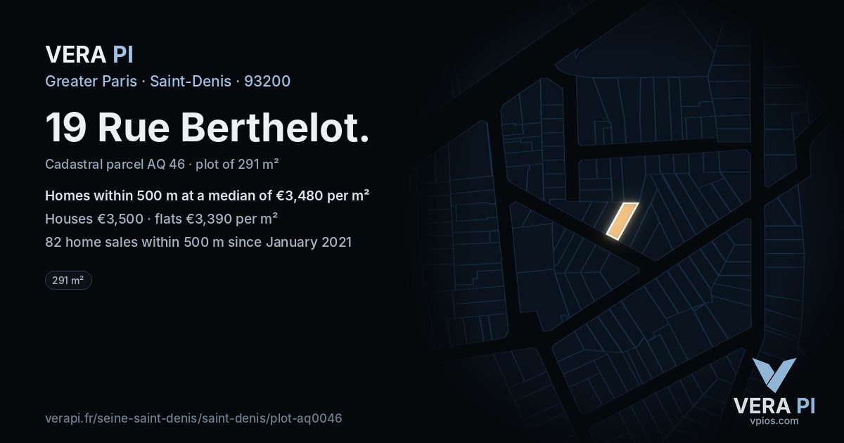 19 Rue Berthelot, Saint-Denis at night – the plot lit, the parcels around coloured by the prices near them