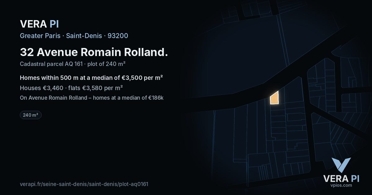 32 Avenue Romain Rolland, Saint-Denis at night – the plot lit, the parcels around coloured by the prices near them