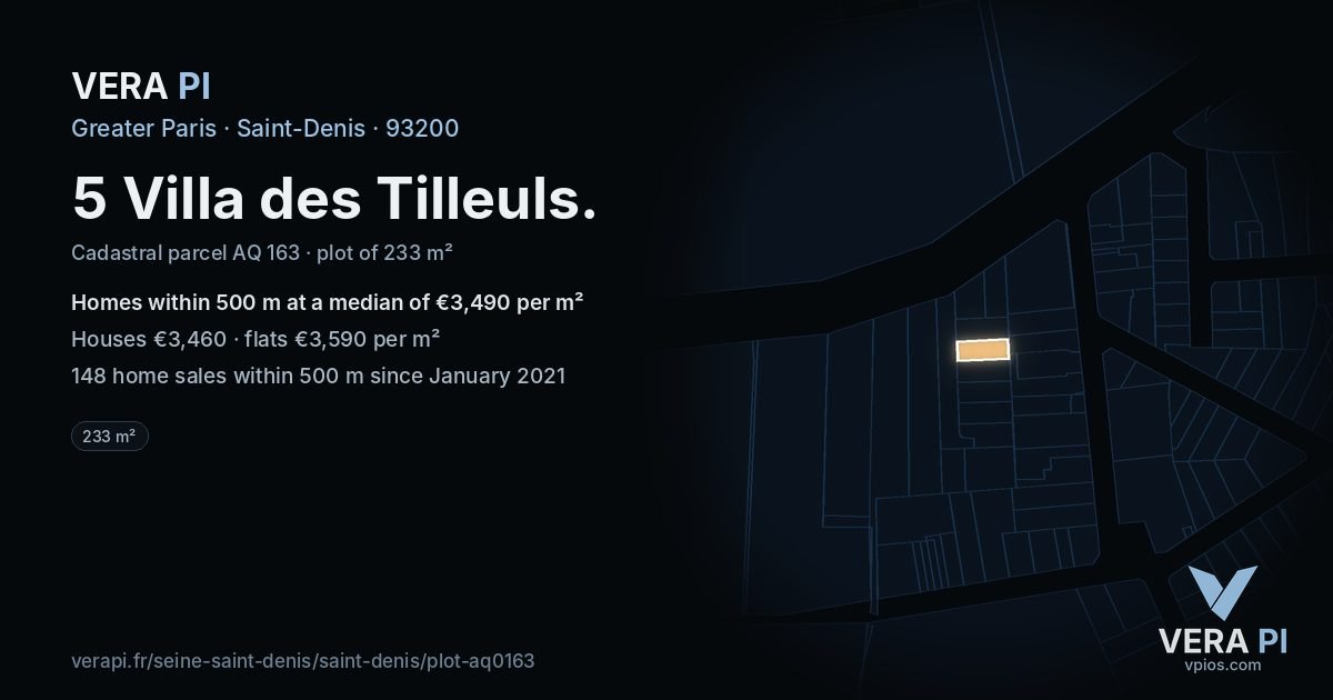 5 Villa des Tilleuls, Saint-Denis at night – the plot lit, the parcels around coloured by the prices near them