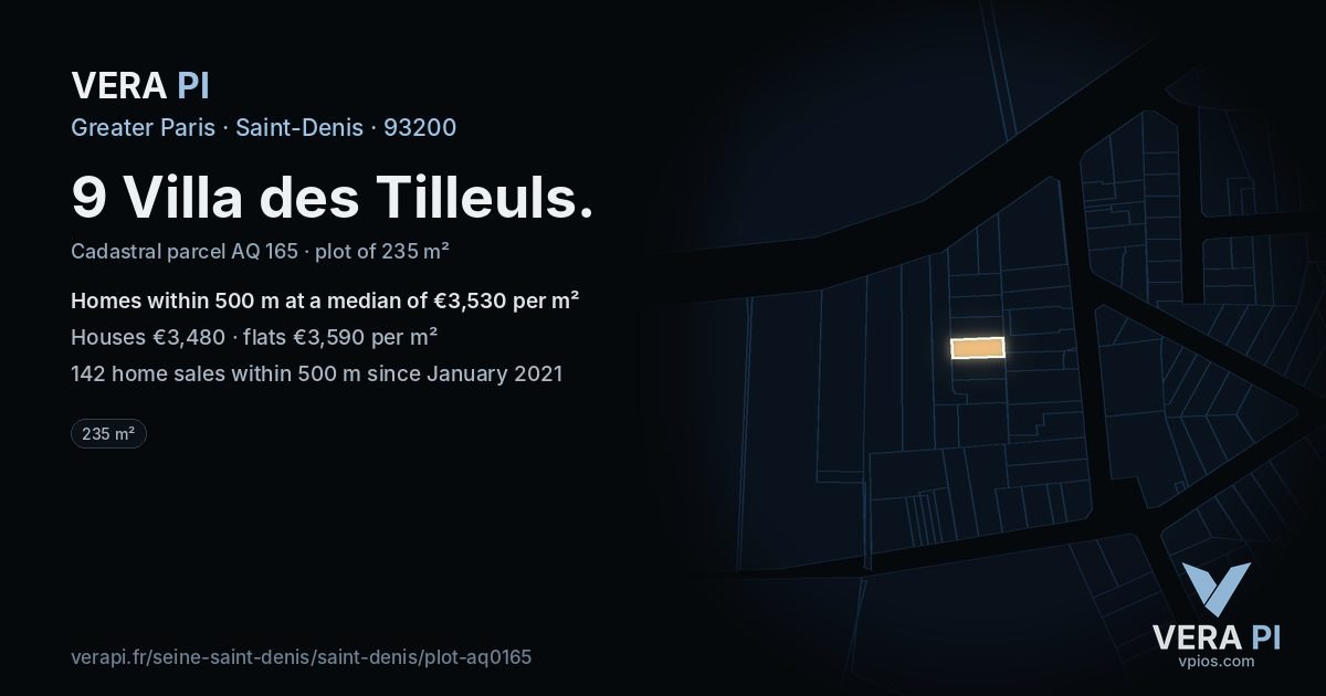 9 Villa des Tilleuls, Saint-Denis at night – the plot lit, the parcels around coloured by the prices near them