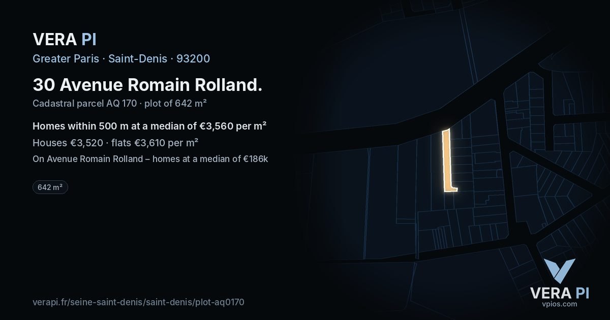 30 Avenue Romain Rolland, Saint-Denis at night – the plot lit, the parcels around coloured by the prices near them