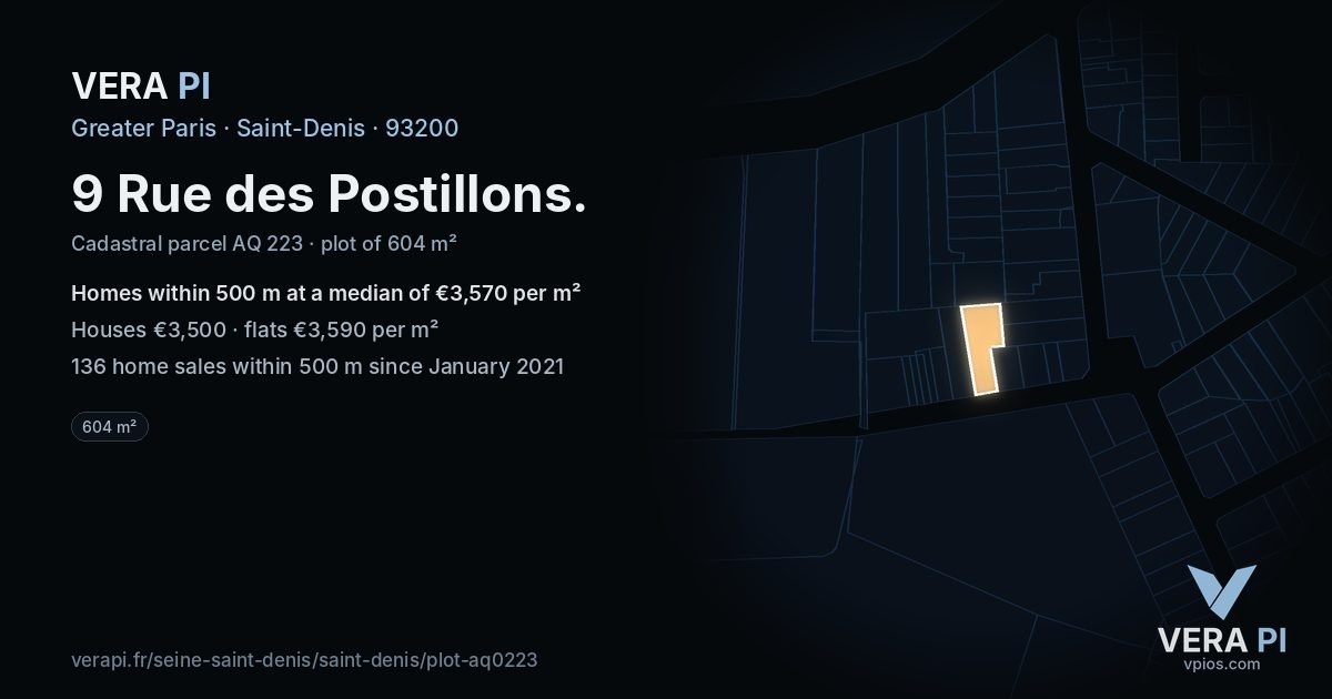 9 Rue des Postillons, Saint-Denis at night – the plot lit, the parcels around coloured by the prices near them