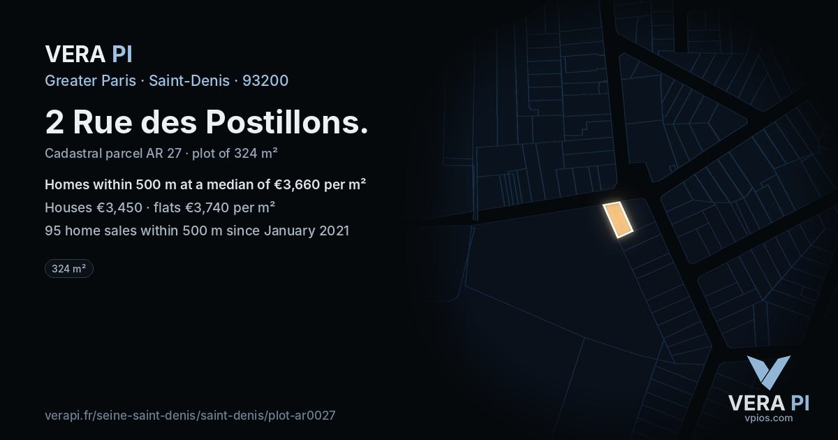 2 Rue des Postillons, Saint-Denis at night – the plot lit, the parcels around coloured by the prices near them
