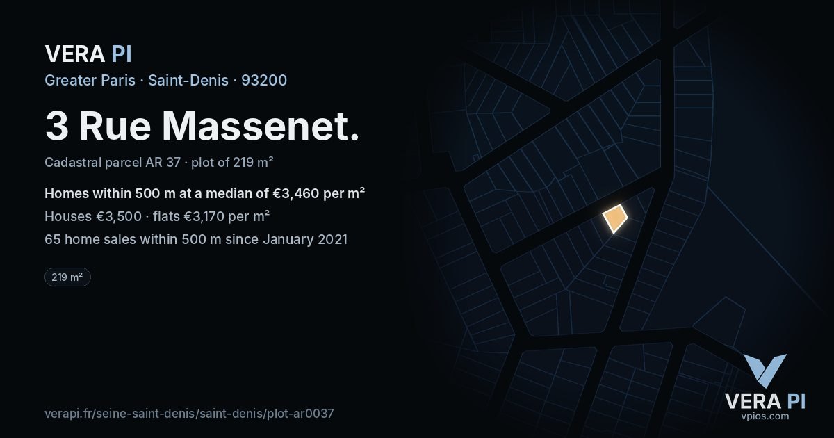 3 Rue Massenet, Saint-Denis at night – the plot lit, the parcels around coloured by the prices near them