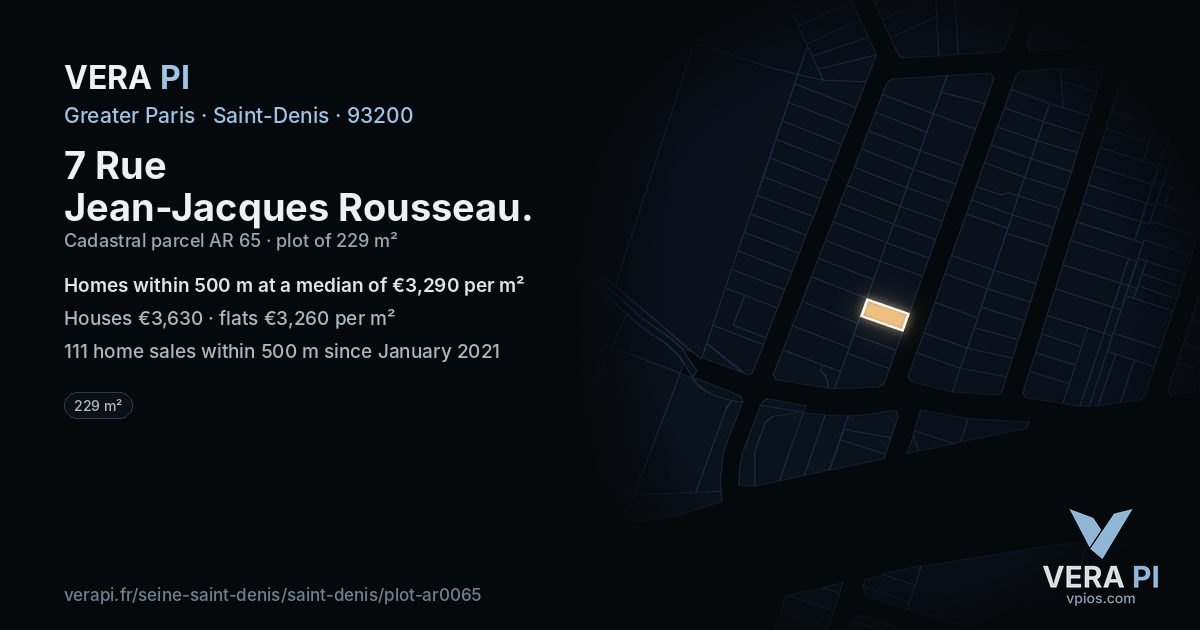 7 Rue Jean-Jacques Rousseau, Saint-Denis at night – the plot lit, the parcels around coloured by the prices near them