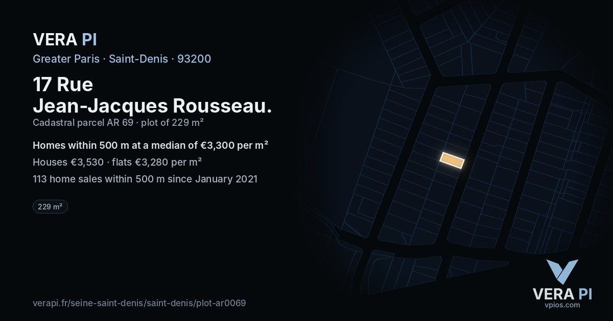 17 Rue Jean-Jacques Rousseau, Saint-Denis at night – the plot lit, the parcels around coloured by the prices near them