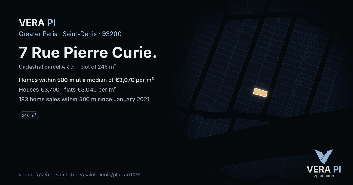 7 Rue Pierre Curie, Saint-Denis at night – the plot lit, the parcels around coloured by the prices near them