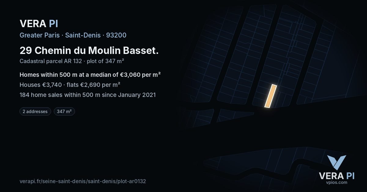29 Chemin du Moulin Basset, Saint-Denis at night – the plot lit, the parcels around coloured by the prices near them