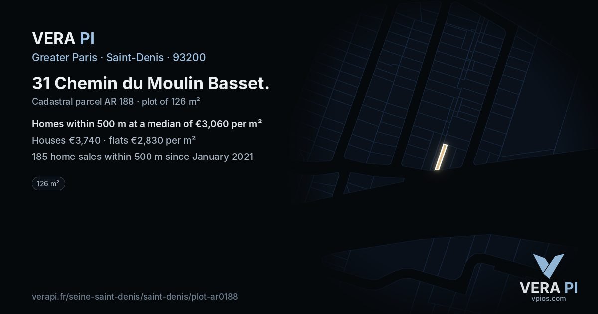 31 Chemin du Moulin Basset, Saint-Denis at night – the plot lit, the parcels around coloured by the prices near them