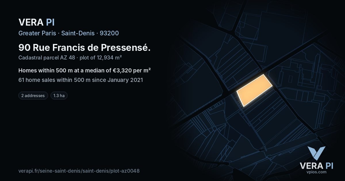 90 Rue Francis de Pressensé, Saint-Denis at night – the plot lit, the parcels around coloured by the prices near them