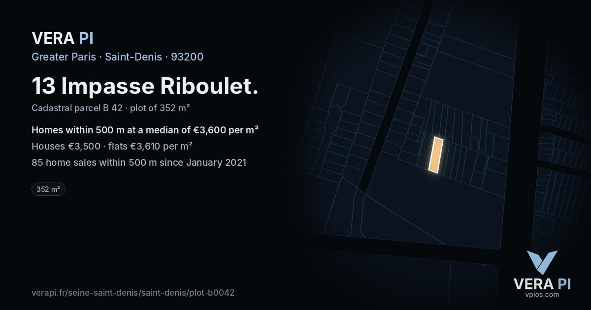 13 Impasse Riboulet, Saint-Denis at night – the plot lit, the parcels around coloured by the prices near them