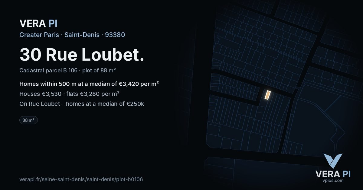 30 Rue Loubet, Saint-Denis at night – the plot lit, the parcels around coloured by the prices near them