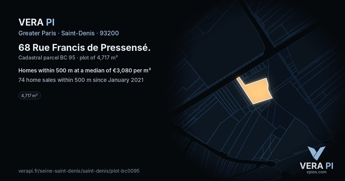 68 Rue Francis de Pressensé, Saint-Denis at night – the plot lit, the parcels around coloured by the prices near them
