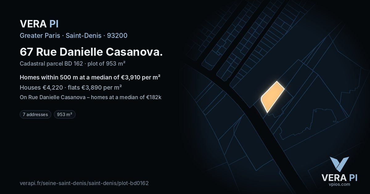 67 Rue Danielle Casanova, Saint-Denis at night – the plot lit, the parcels around coloured by the prices near them