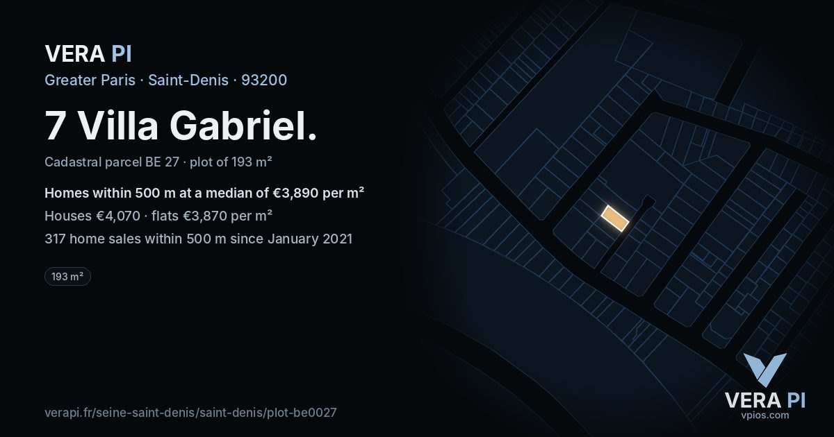 7 Villa Gabriel, Saint-Denis at night – the plot lit, the parcels around coloured by the prices near them