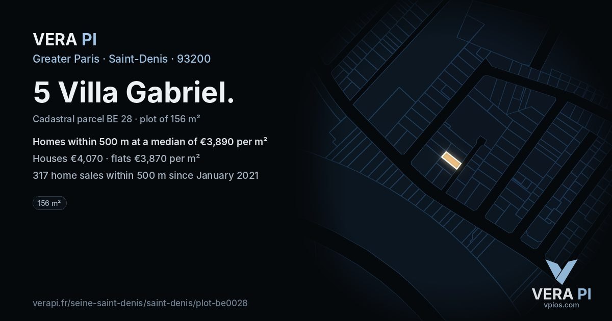 5 Villa Gabriel, Saint-Denis at night – the plot lit, the parcels around coloured by the prices near them