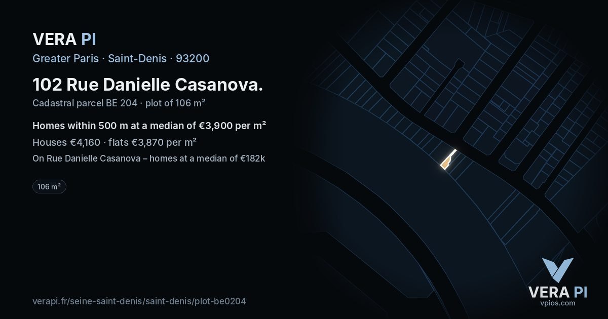 102 Rue Danielle Casanova, Saint-Denis at night – the plot lit, the parcels around coloured by the prices near them