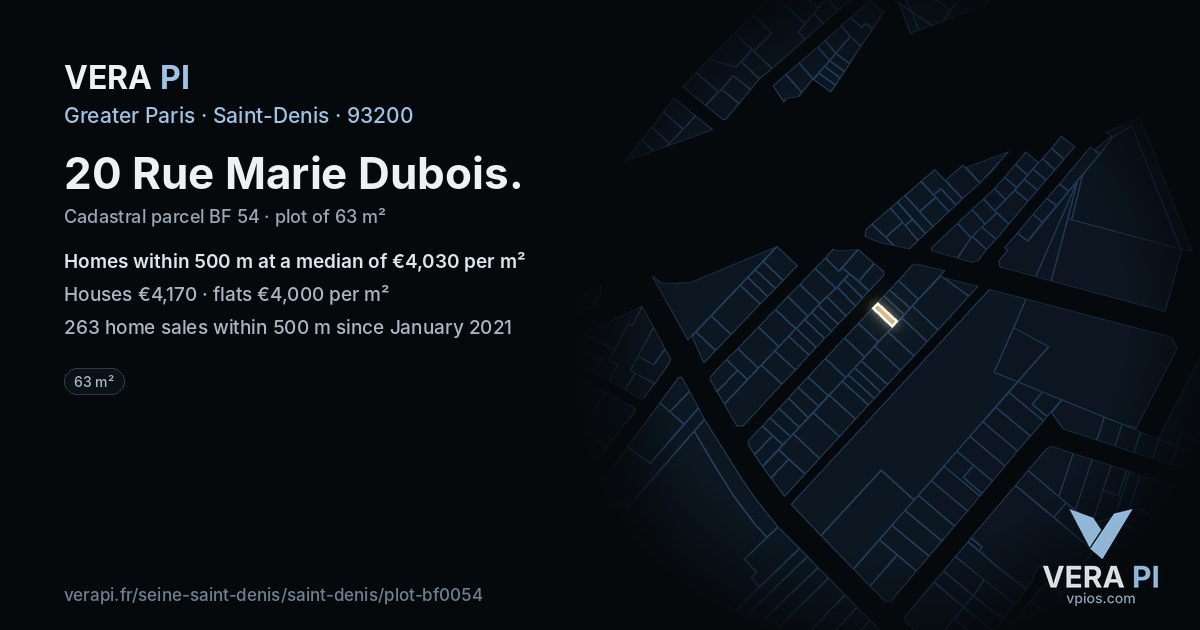 20 Rue Marie Dubois, Saint-Denis at night – the plot lit, the parcels around coloured by the prices near them