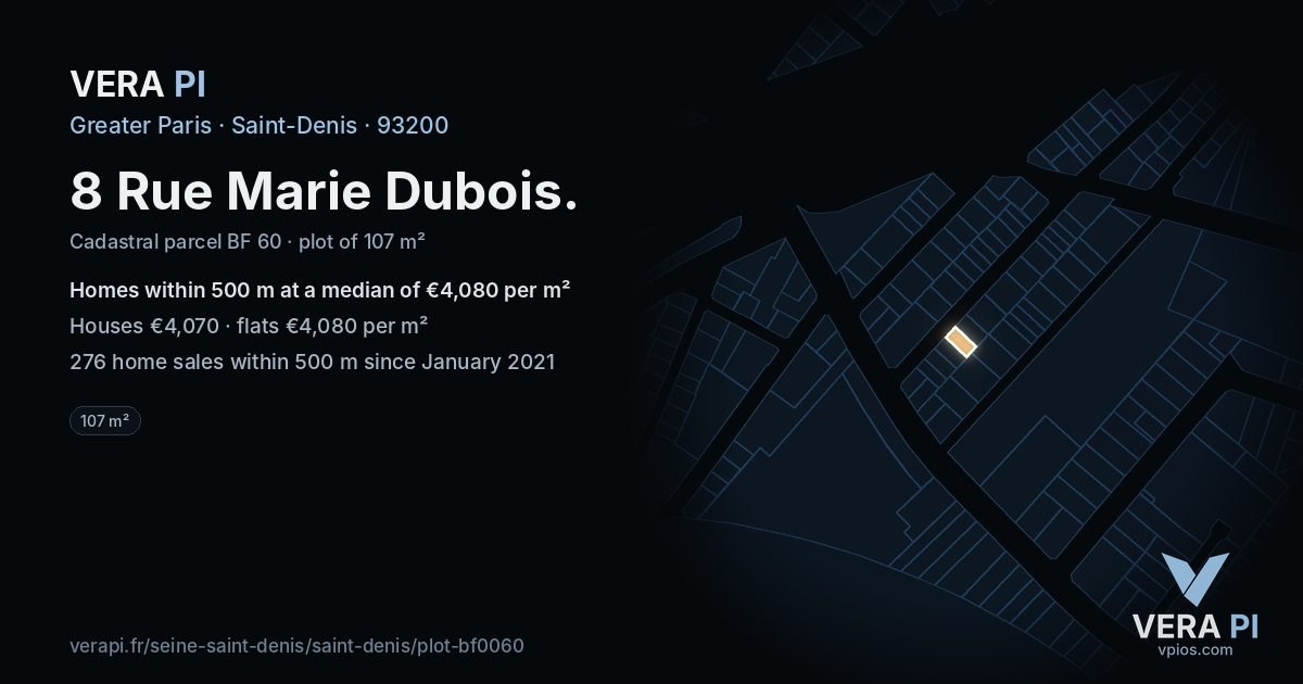 8 Rue Marie Dubois, Saint-Denis at night – the plot lit, the parcels around coloured by the prices near them