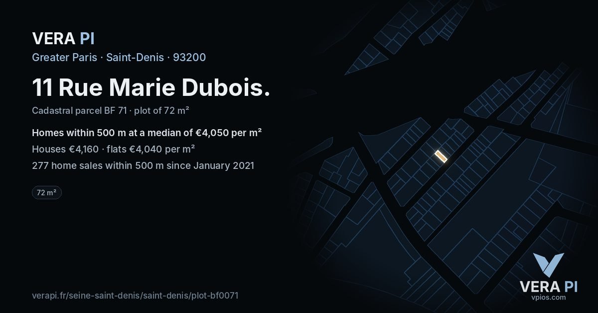 11 Rue Marie Dubois, Saint-Denis at night – the plot lit, the parcels around coloured by the prices near them