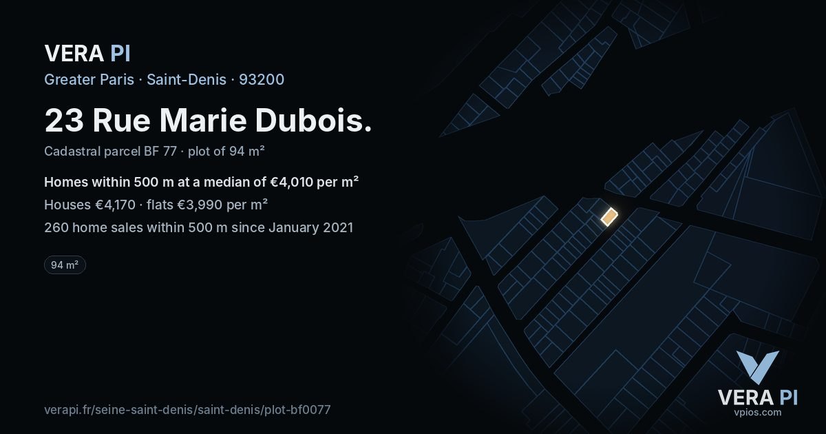 23 Rue Marie Dubois, Saint-Denis at night – the plot lit, the parcels around coloured by the prices near them