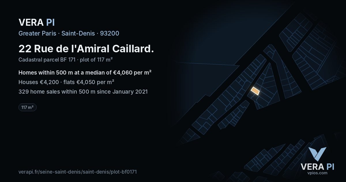 22 Rue de l'Amiral Caillard, Saint-Denis at night – the plot lit, the parcels around coloured by the prices near them