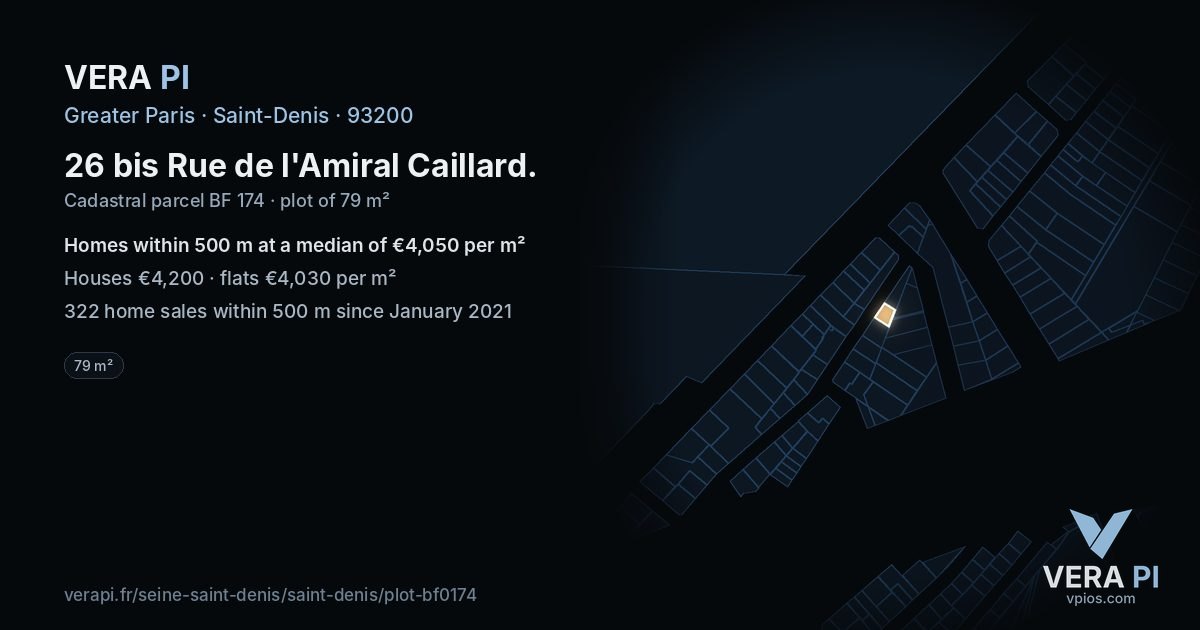26 bis Rue de l'Amiral Caillard, Saint-Denis at night – the plot lit, the parcels around coloured by the prices near them