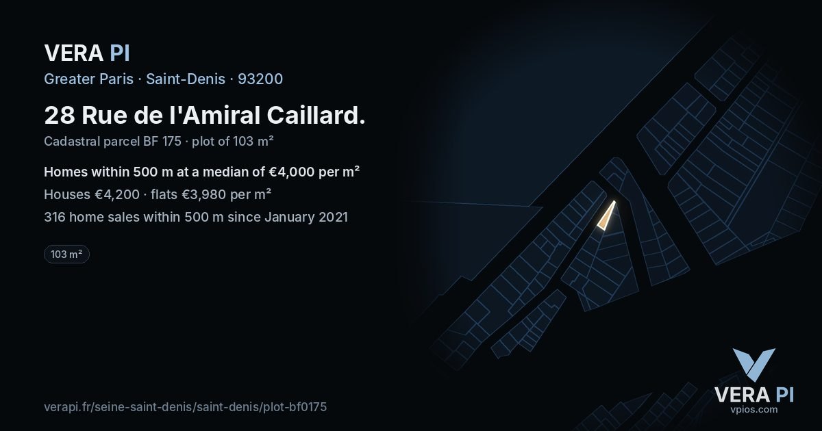 28 Rue de l'Amiral Caillard, Saint-Denis at night – the plot lit, the parcels around coloured by the prices near them