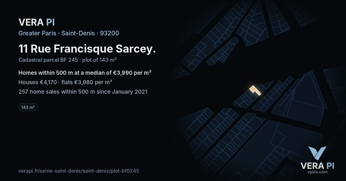 11 Rue Francisque Sarcey, Saint-Denis at night – the plot lit, the parcels around coloured by the prices near them