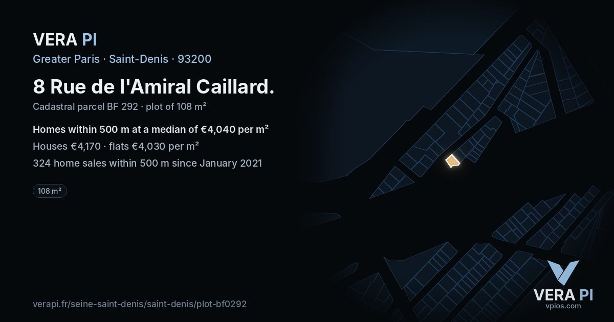 8 Rue de l'Amiral Caillard, Saint-Denis at night – the plot lit, the parcels around coloured by the prices near them