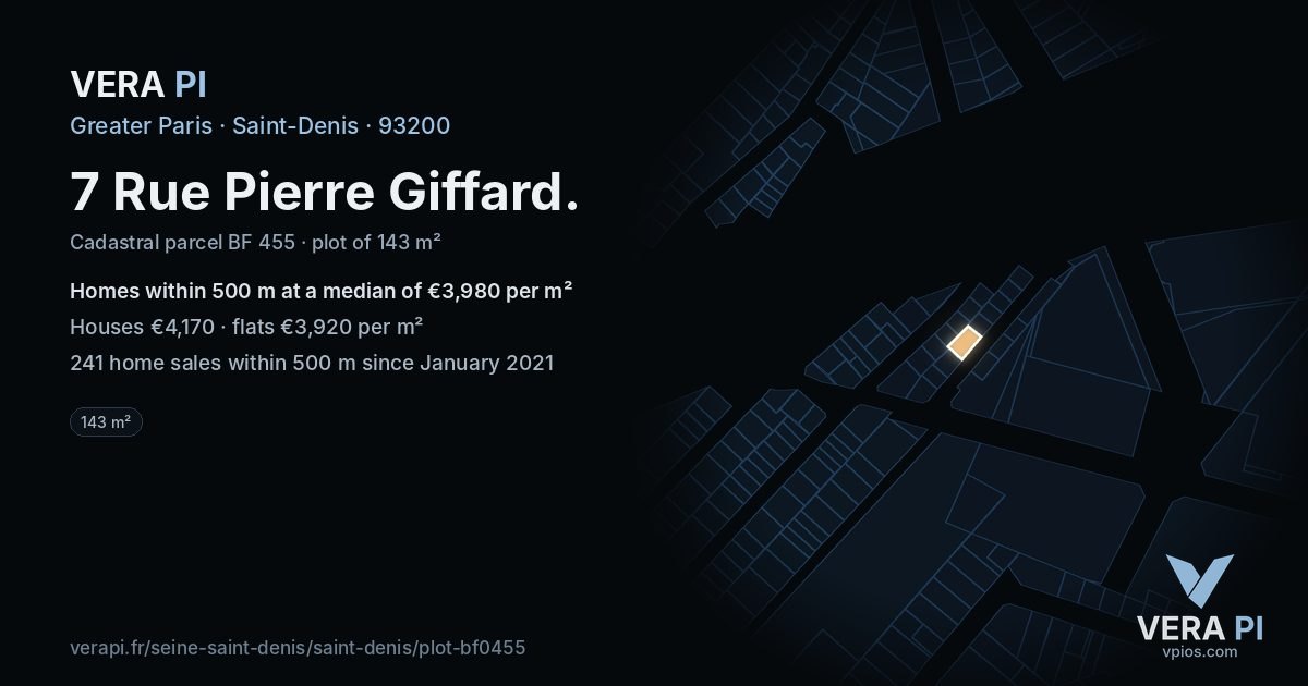 7 Rue Pierre Giffard, Saint-Denis at night – the plot lit, the parcels around coloured by the prices near them