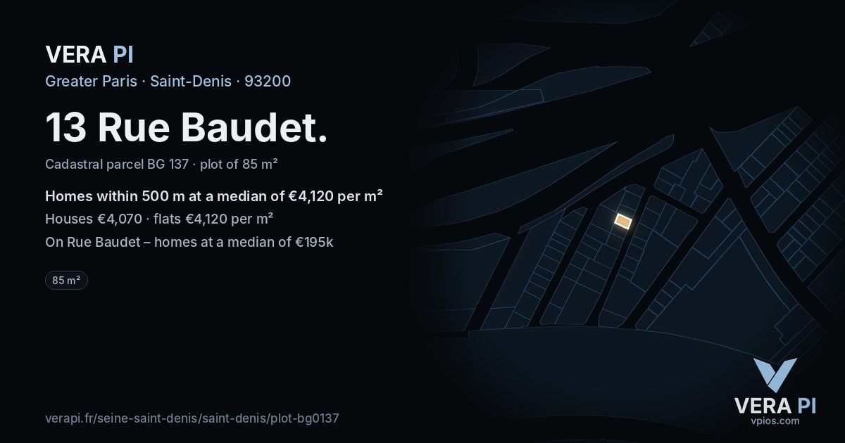13 Rue Baudet, Saint-Denis at night – the plot lit, the parcels around coloured by the prices near them