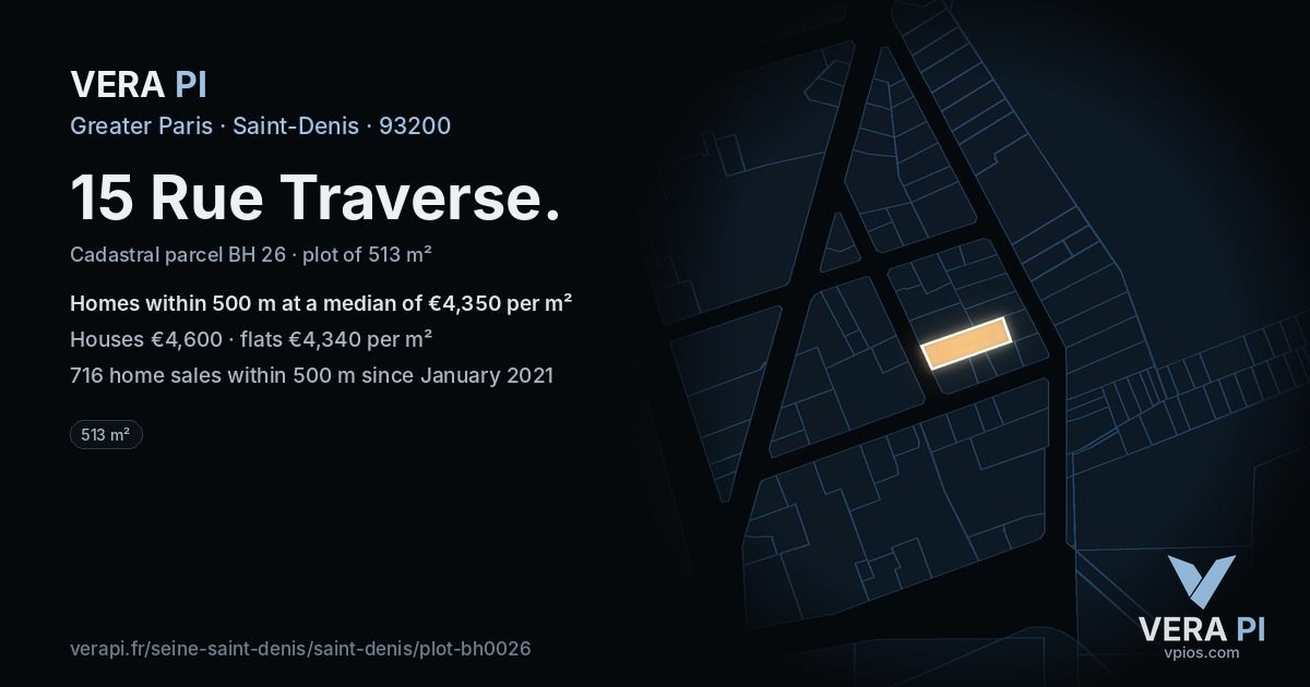 15 Rue Traverse, Saint-Denis at night – the plot lit, the parcels around coloured by the prices near them