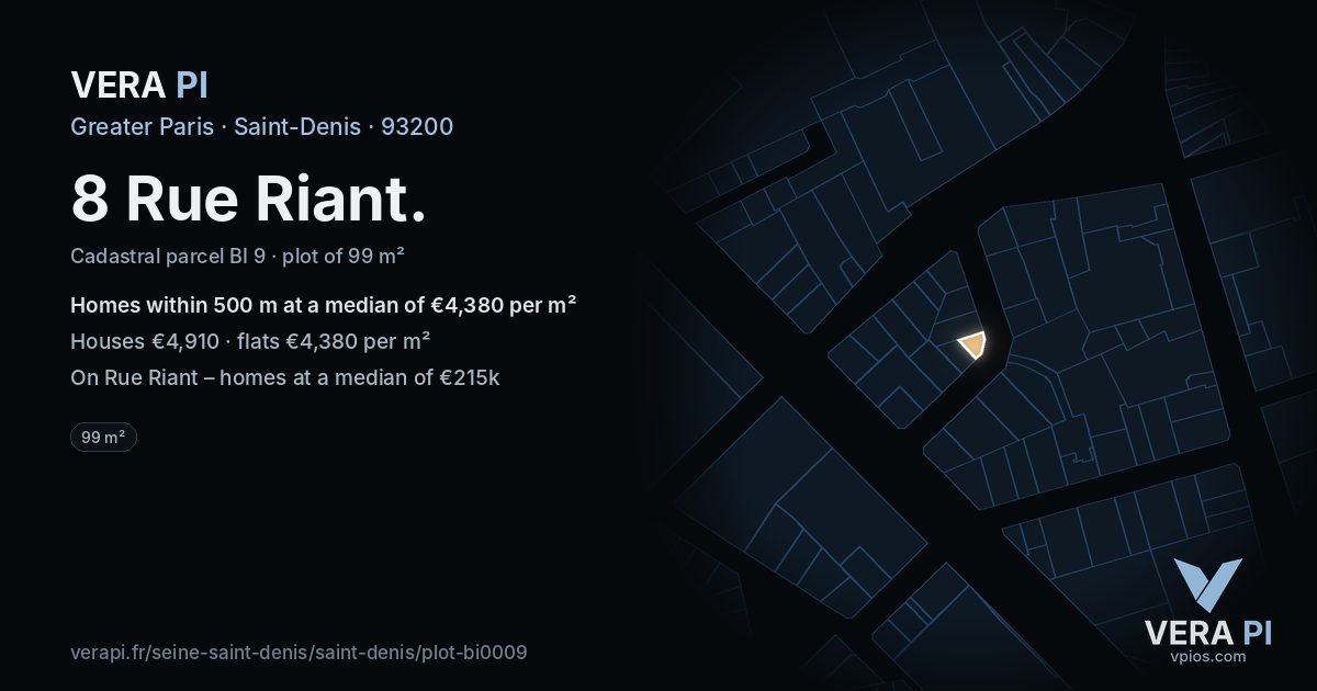 8 Rue Riant, Saint-Denis at night – the plot lit, the parcels around coloured by the prices near them