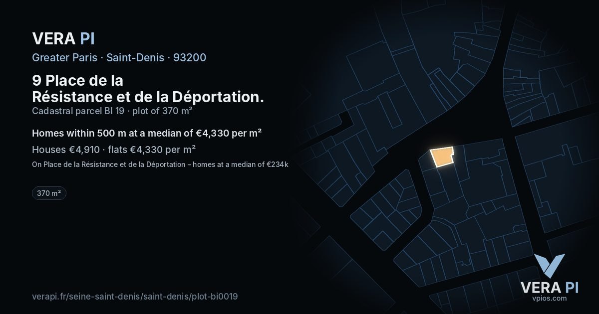 9 Place de la Résistance et de la Déportation, Saint-Denis at night – the plot lit, the parcels around coloured by the prices near them