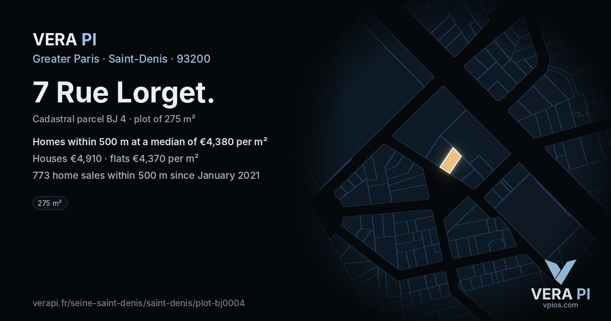 7 Rue Lorget, Saint-Denis at night – the plot lit, the parcels around coloured by the prices near them