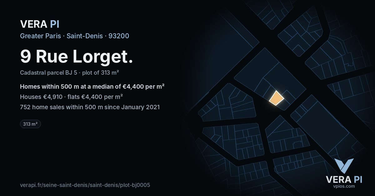 9 Rue Lorget, Saint-Denis at night – the plot lit, the parcels around coloured by the prices near them