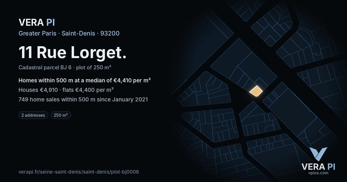 11 Rue Lorget, Saint-Denis at night – the plot lit, the parcels around coloured by the prices near them