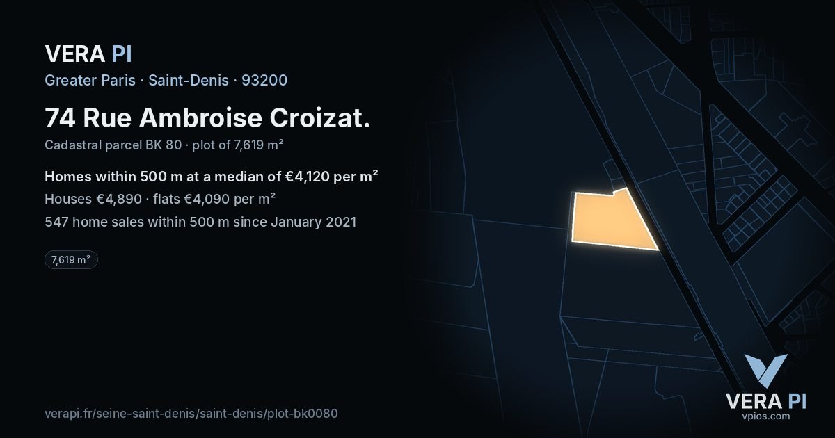 74 Rue Ambroise Croizat, Saint-Denis at night – the plot lit, the parcels around coloured by the prices near them