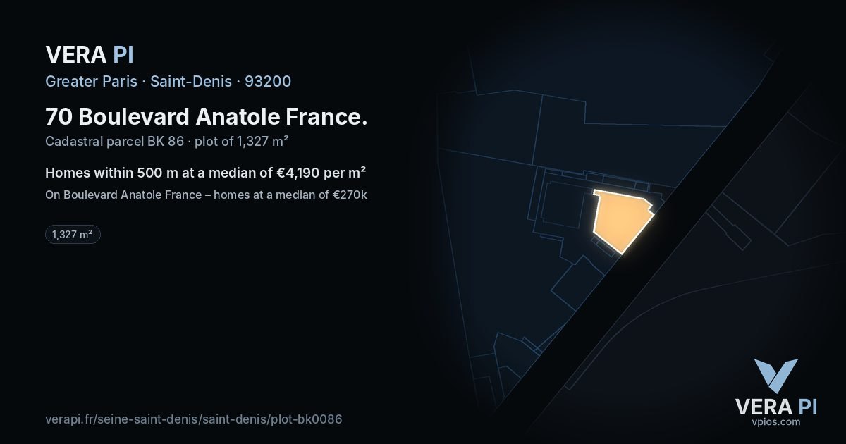 70 Boulevard Anatole France, Saint-Denis at night – the plot lit, the parcels around coloured by the prices near them