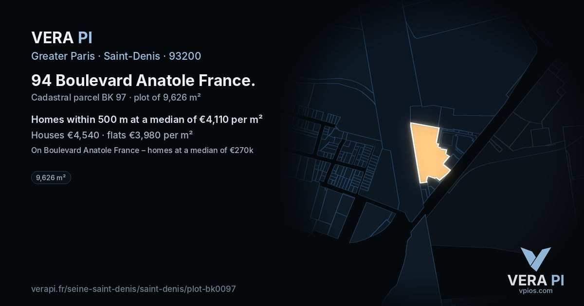 94 Boulevard Anatole France, Saint-Denis at night – the plot lit, the parcels around coloured by the prices near them