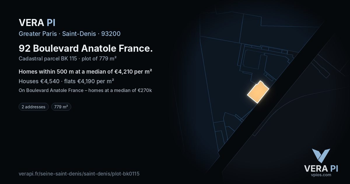 92 Boulevard Anatole France, Saint-Denis at night – the plot lit, the parcels around coloured by the prices near them