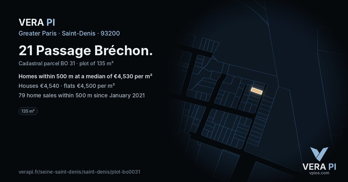 21 Passage Bréchon, Saint-Denis at night – the plot lit, the parcels around coloured by the prices near them